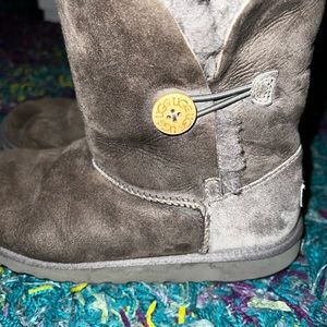 Ugh Bailey short boots